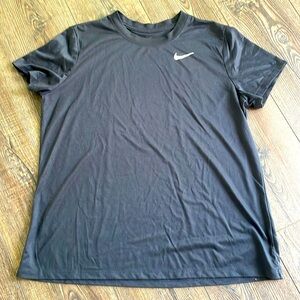 Nike dri fit tee youth XL black